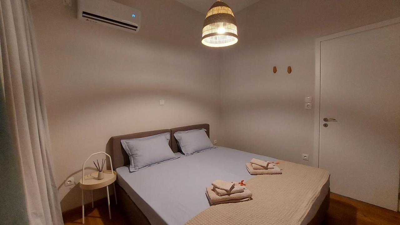 Onar Beachfront Residence, Loutraki Экстерьер фото